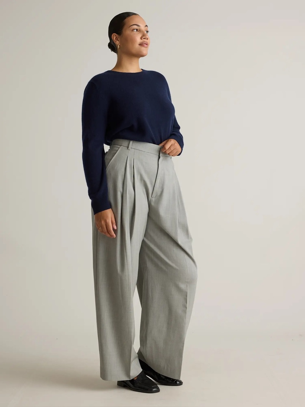 Quince Mongolian Cashmere Crewneck - Picture 5 of 9